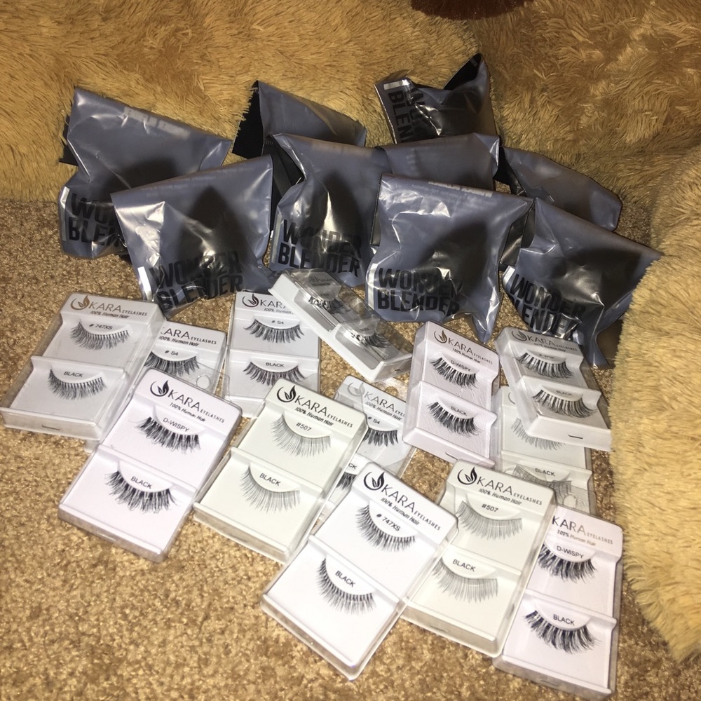 Eyelashes and blenders